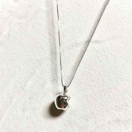 IN-PUT-OUT | Real Apple Necklace (Silver925/50cm)