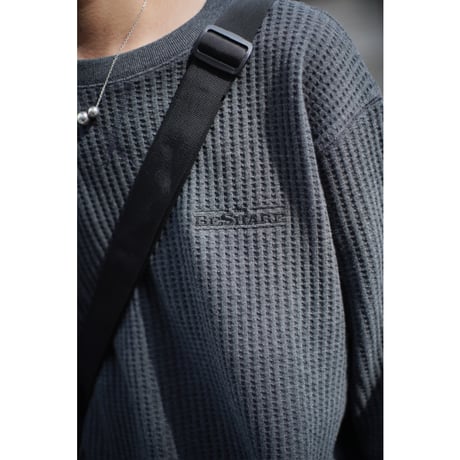 BE-SHARE | Store Logo L/S Thermal Tee (CHARCOAL)