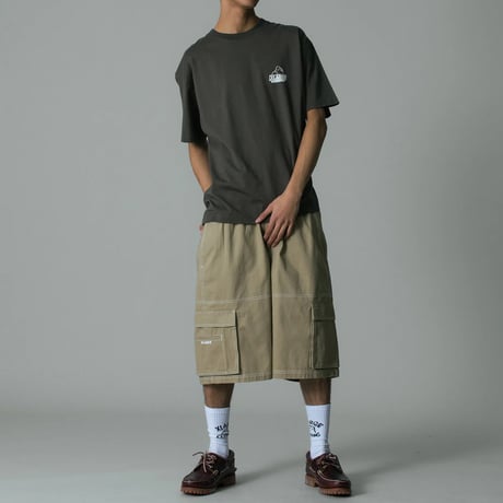 XLARGE | BACKSIDE OG S/S TEE(BROWN)