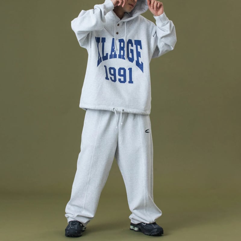 XLARGE | DEFORMATION HOODED SWEATSHIRT(ASH) | T