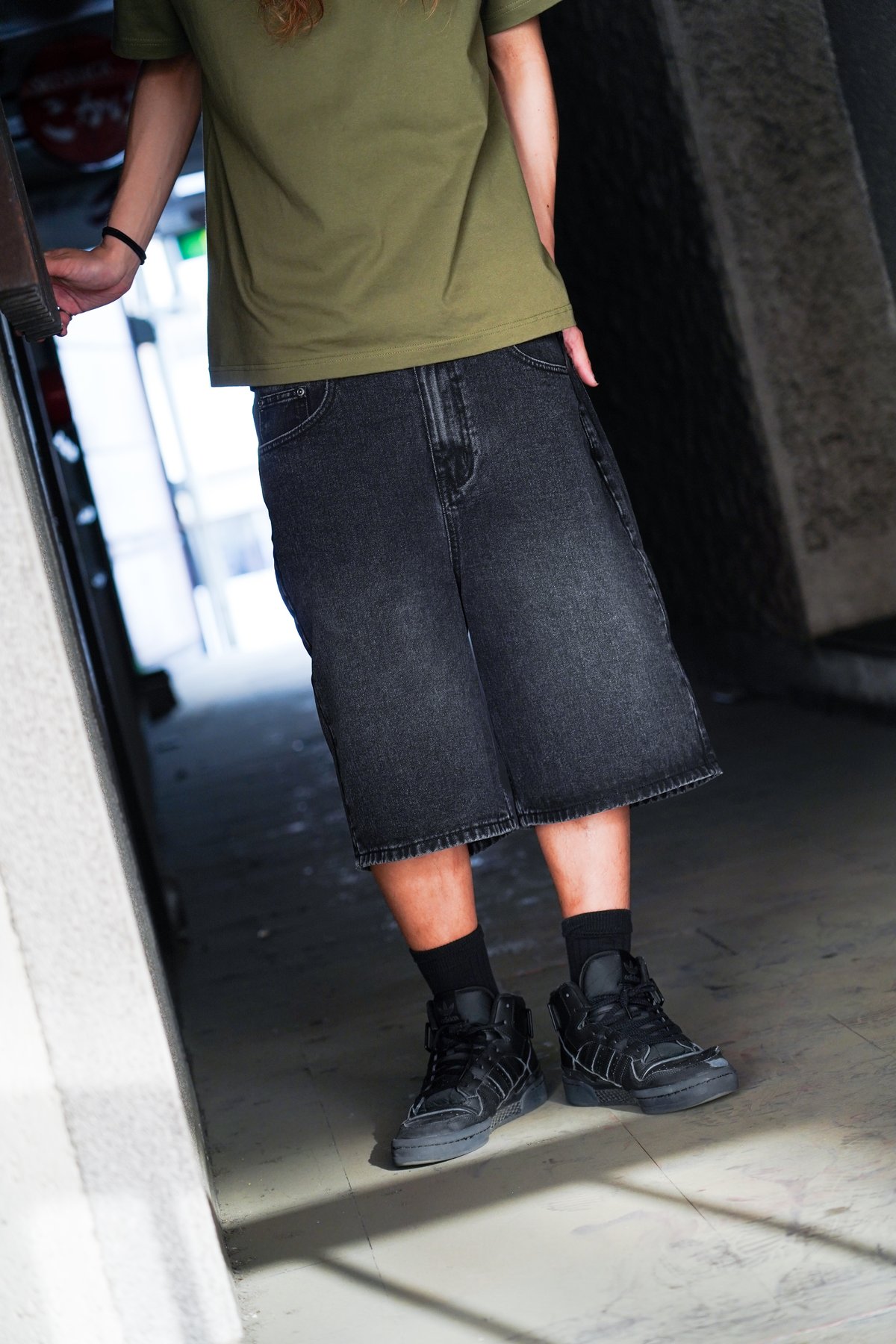 LABROS / Big Stitch Shorts (Black) | T.F.L onli