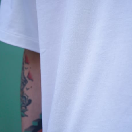 COTTON RESEARCH CLUB | S/S Tubular T-Shirt (WHITE)