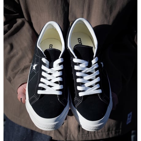 CONVERSE / ONE STAR SUEDE (BLACK)