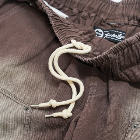 Time For Livin‘ / Double Knee Shorts (Brown)