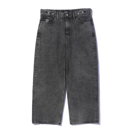 XLARGE | EMBOSSED DENIM PANTS(BLACK)