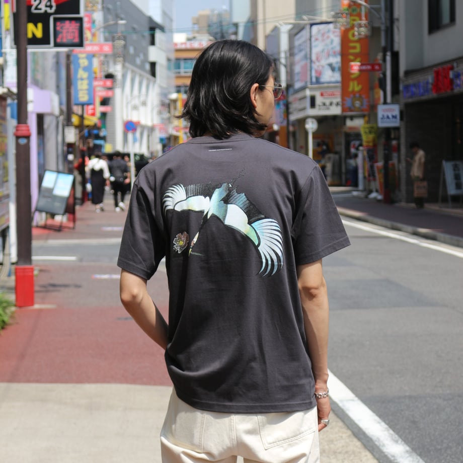 6a437b049fb10214c50d4fb3