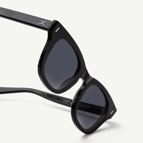 DECADE EYEWEAR / EARL 50s (GLOSS BLACK/GREY)