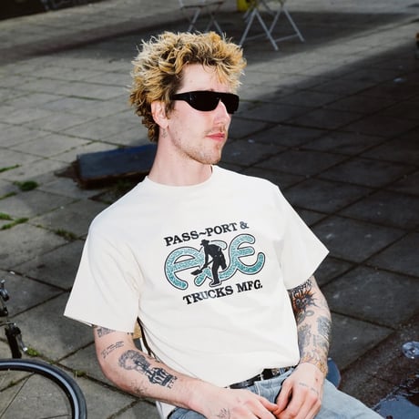 ACE TRUCKS MFG x PASS~PORT | Hammertone Tee "NATURAL"