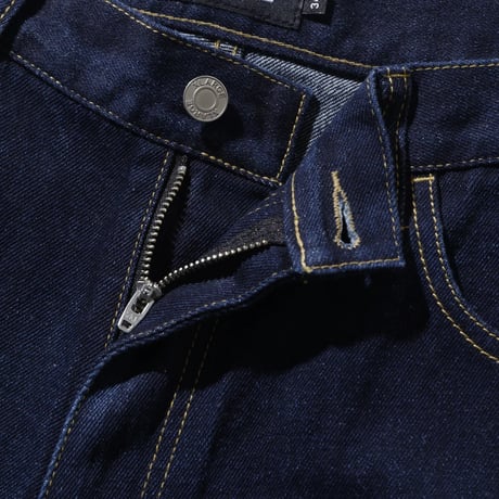 XLARGE | STITCHED LOGO DENIM SHORTS(BLACK)