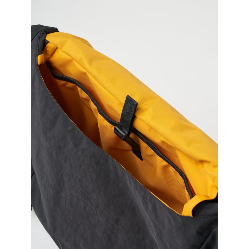 SEDAN ALL-PURPOSE|Overdyed Nylon Messenger Bag(