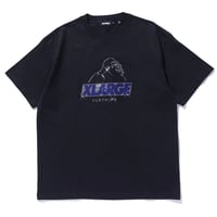 XLARGE | RHINE STONE SLANTED OG S/S TEE(BLACK)