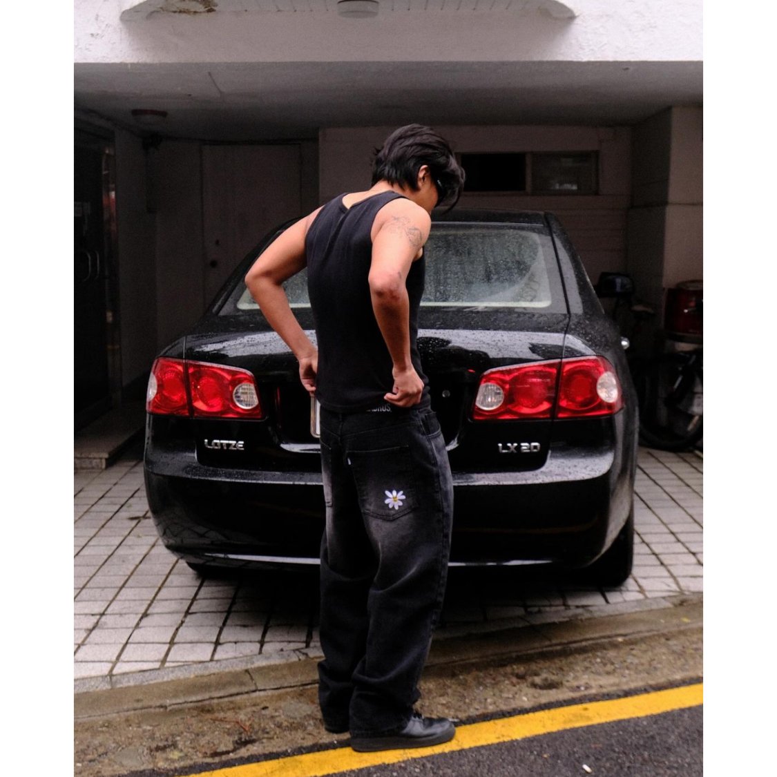 LABROS / Smart Daisy Cat Brush Baggy Jeans (Bla