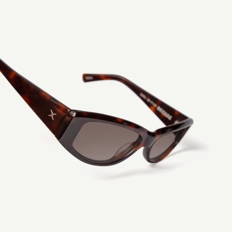 DECADE EYEWEAR / MARLI 90s (2 Color)