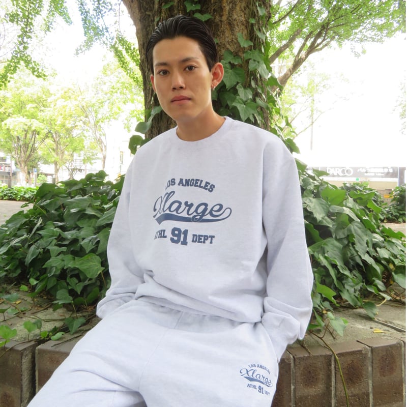 XLARGE | VARSITY LOGO CREWNECK SWEATSHIRT (ASH)...