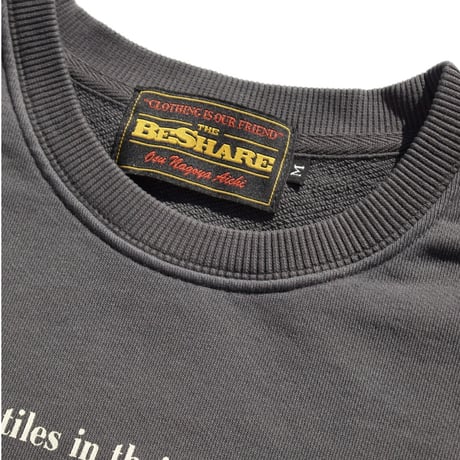 BE-SHARE |Reptiles in their prime Crewneck Sweat(BLACK)