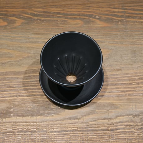 陶器の１点ものドリッパー　#黒＆コーヒー豆セット（送料無料）