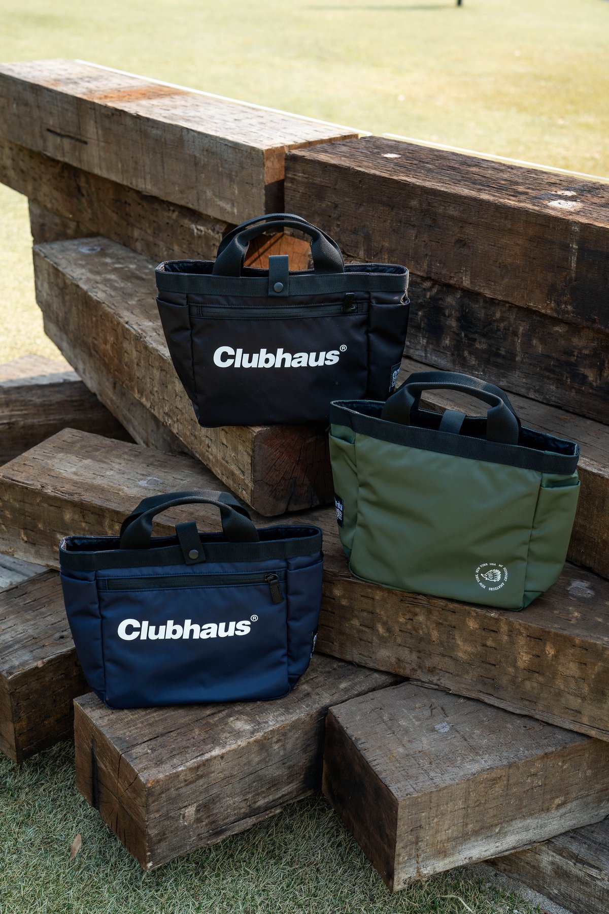 Manhattan Portage x Clubhaus Cart Bag '25 | CLU