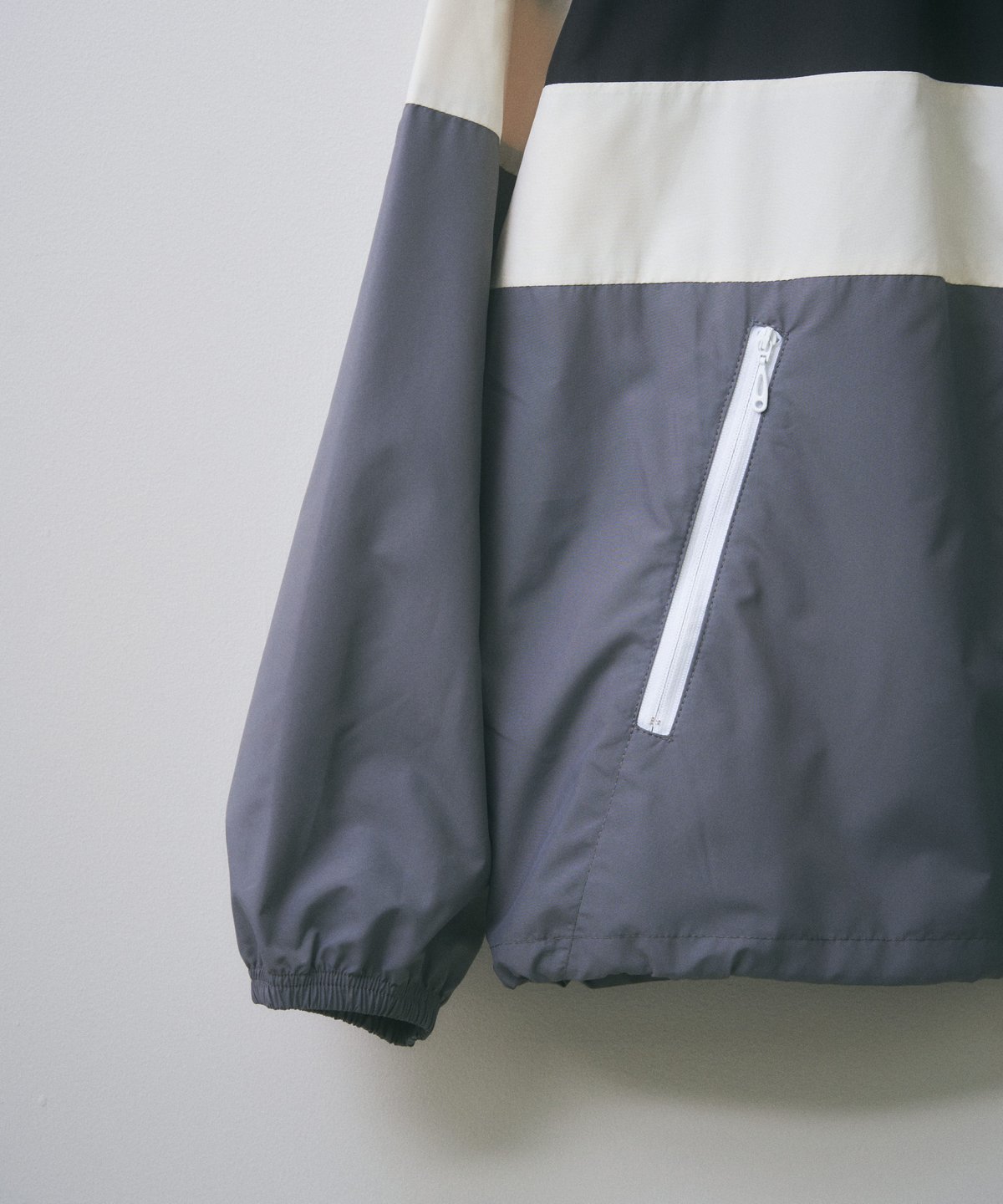 Penguin by CLUBHAUS 60’ S Nylon Jacket M Penguin by CLUBHAUS 60' S Nylon Jacket - Black