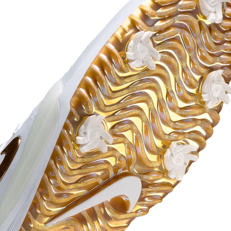Nike Victory Pro 4 - White/Metallic Gold | CLUB