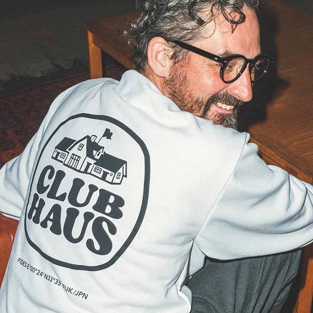FIDES × CLUBHAUS Logo Crew Neck - White | CLUBH