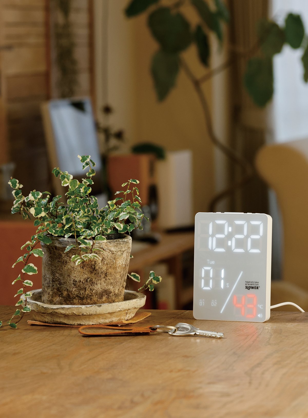 SLOWER】LEDクロック Azul | SQL.