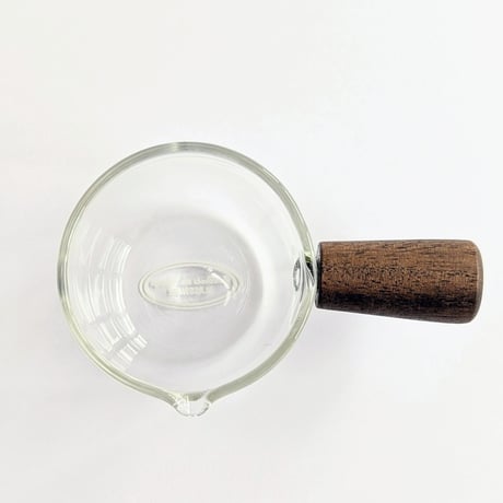 グラスピッチャー（ハンドル付）/ BOROSILICATE GLASS HANDLE PITCHER