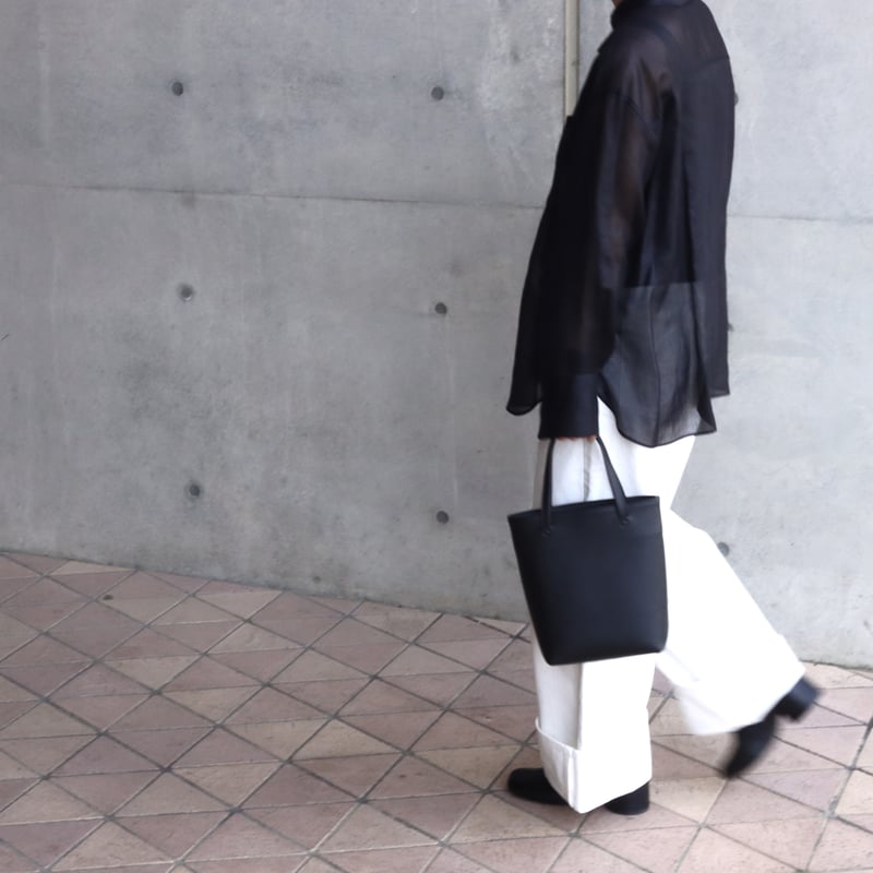 美品】本革 STUDIO LA CAUSE 悲しい スタジオ ラ コーズ バッグ