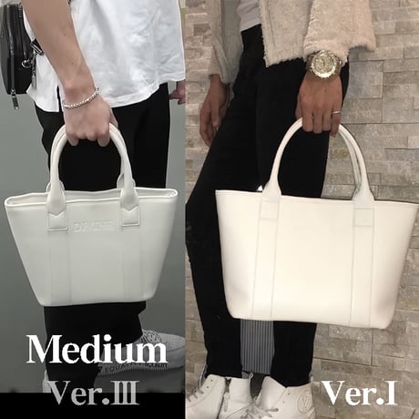 レザートートバッグ【Medium】DIVINE.fo