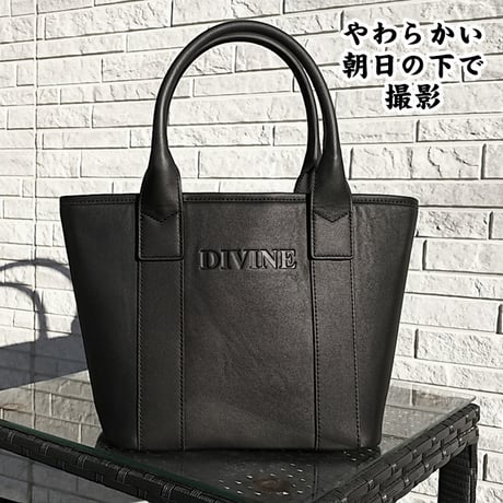 レザートートバッグ【Medium】DIVINE.fo
