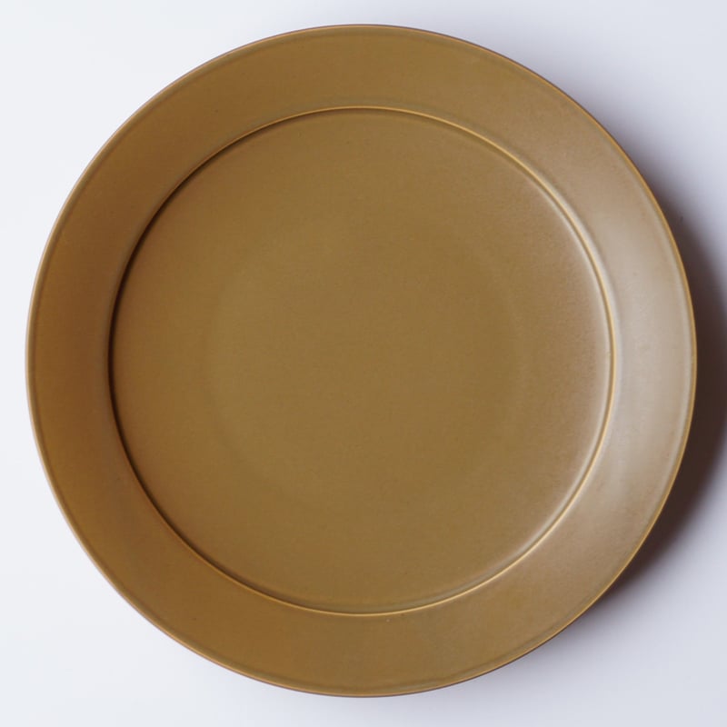24㎝リムプレート モカブラウン | 波佐見焼の窯元 永峰窯 公式