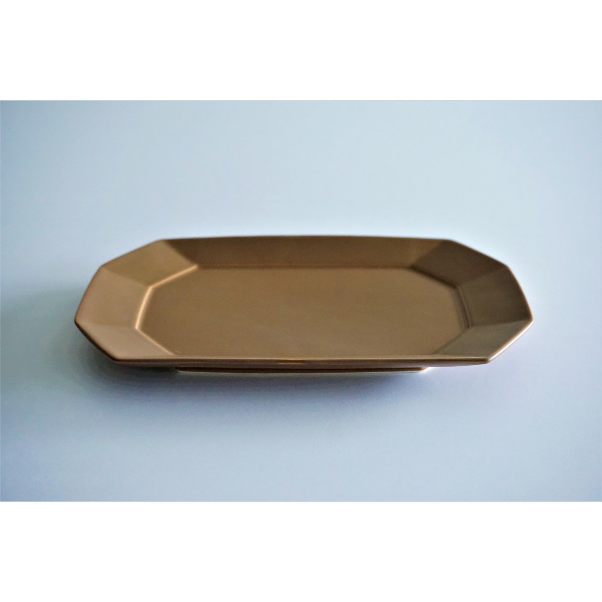 角プレート L モカブラウン | 波佐見焼の窯元 永峰窯 公式オンライン