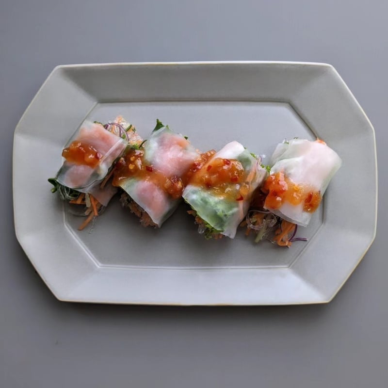 角プレート L グレージュ | 波佐見焼の窯元 永峰窯 公式オンライン