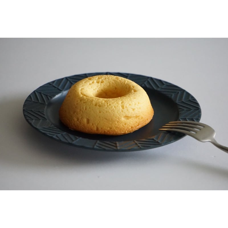 YABANE 15㎝リムプレート ネイビー | 波佐見焼の窯元 永峰窯 公式