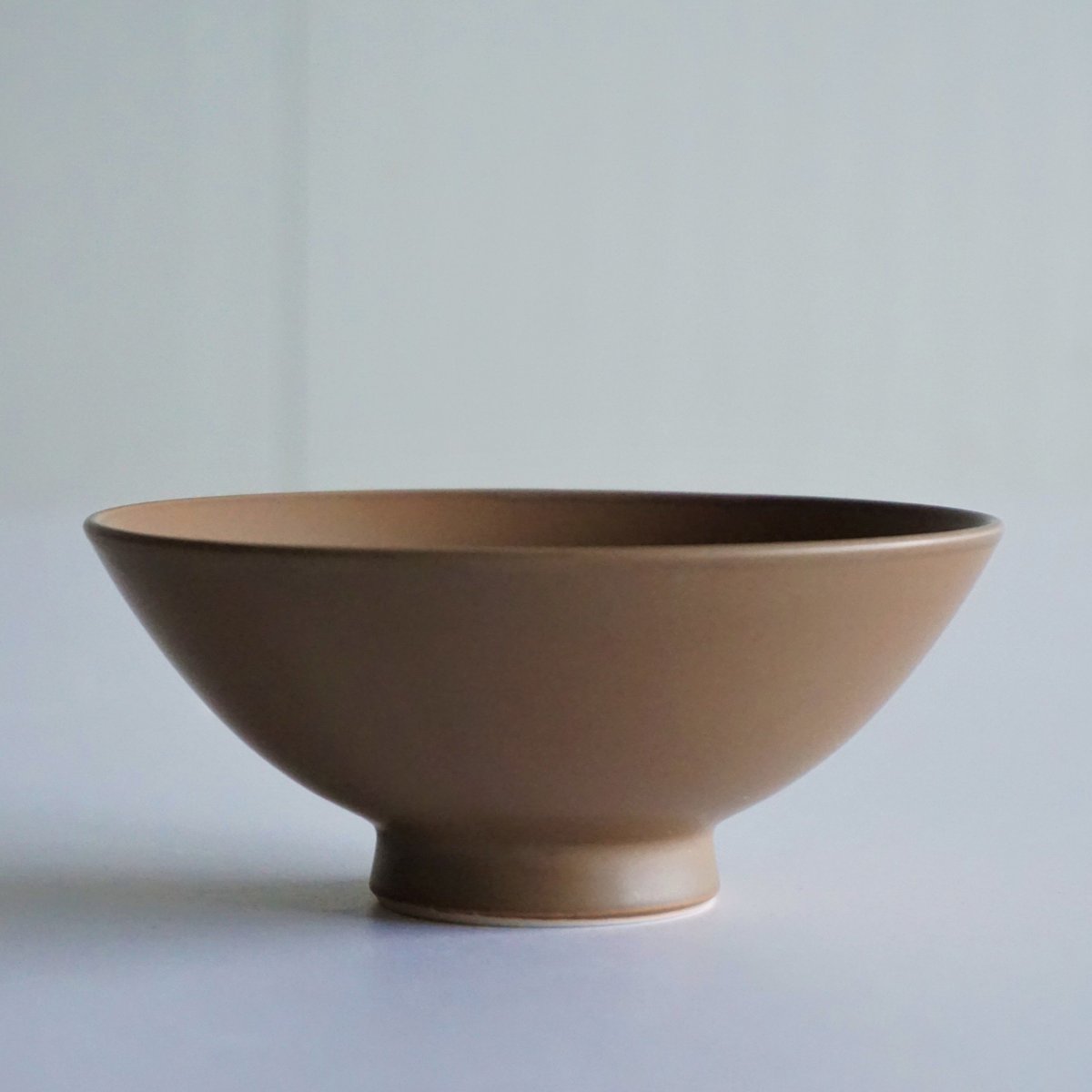 茶碗 モカブラウン | 波佐見焼の窯元 永峰窯 公式オンラインストア