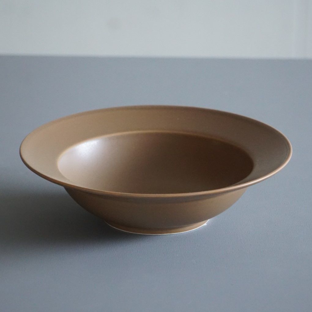 18㎝リムボウル モカブラウン | 波佐見焼の窯元 永峰窯 公式オンライン