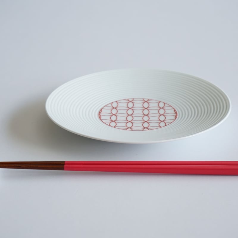 和モダン 15㎝皿 七宝 赤 | 波佐見焼の窯元 永峰窯 公式オンライン