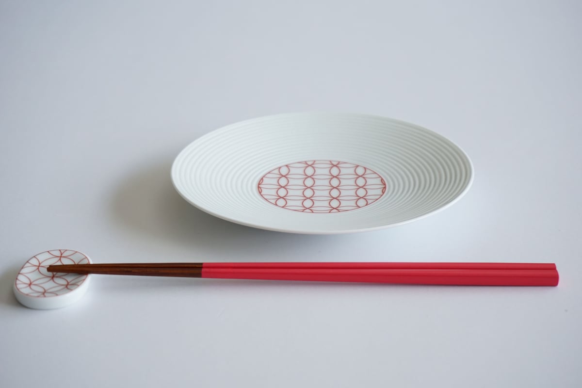 和モダン 15㎝皿 七宝 赤 | 波佐見焼の窯元 永峰窯 公式