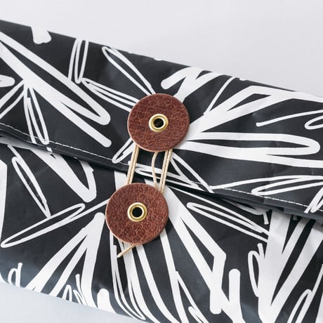 aap / Pouch(OKI KENICHI)