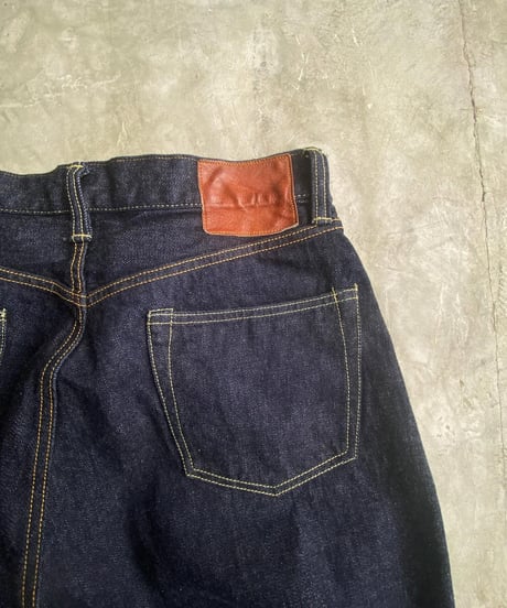 <unisex> LENO(リノ) LOOSE TAPERED JEANS ●送料無料●