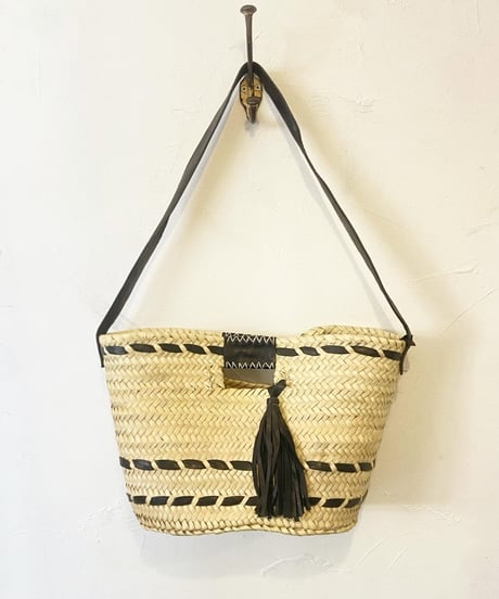 <unisex> KECH LeS ESSENTIELS（ケッシュ ル エッセンシャル) 2way カゴバッグ ●送料無料●