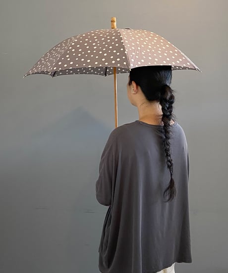 SALE 日焼けあり<women>sur mer(シュールメール)　ドット柄コットンリネン×バンブーハンドル　日傘　長傘 ／ グレー