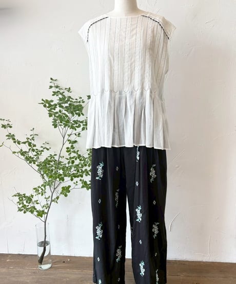 【SALE】Liyoca(リヨカ) コットンシフォン・配色ピコレース×タック ペプラムブラウス  ●送料無料●