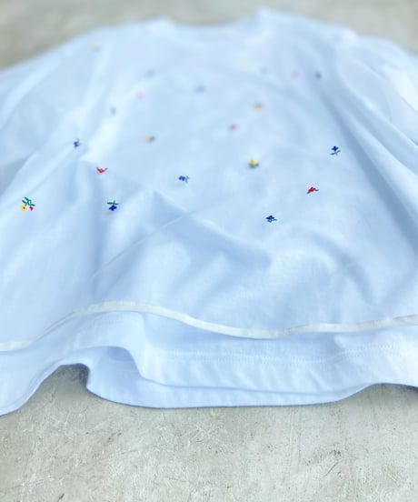 <women>Porter des boutons(ポルテデブトン) Petite fleurドゥーブルTシャツ(P21-3-035-02)  ホワイト ●送料無料●