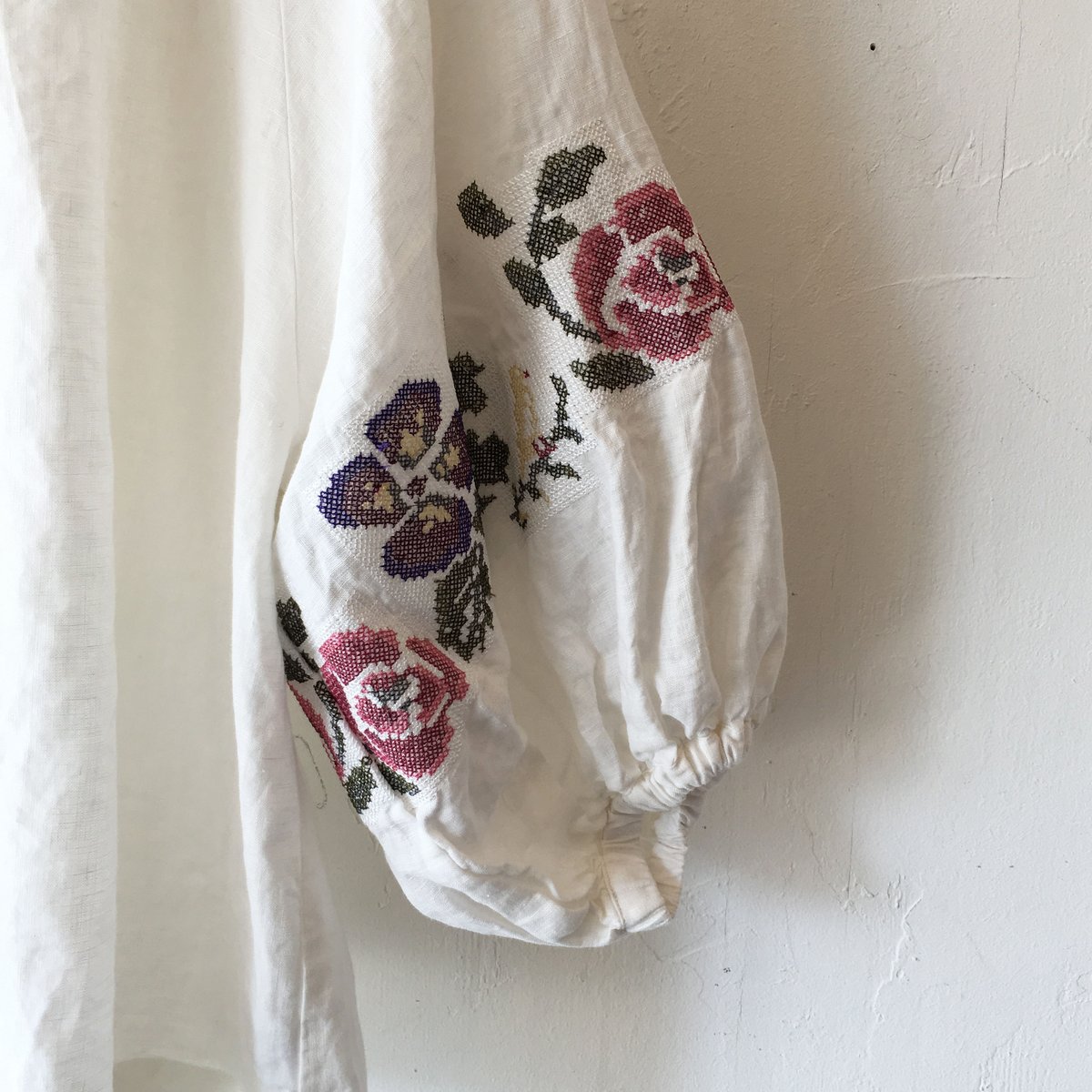 women>Porter des boutons(ポルテデブトン)リネン刺繍ギャザー women>Porter des boutons(ポルテデブトン)リネン刺繍ギャザー