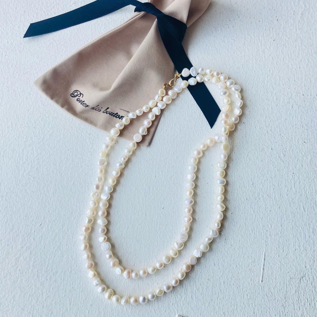 women>Porter des boutons(ポルテデブトン) バロックパールネックレス