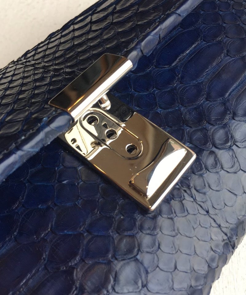 isola パイソン長財布 楽天市場】【 isola公式 】 財布 長財布 蛇革 レディース 大容量