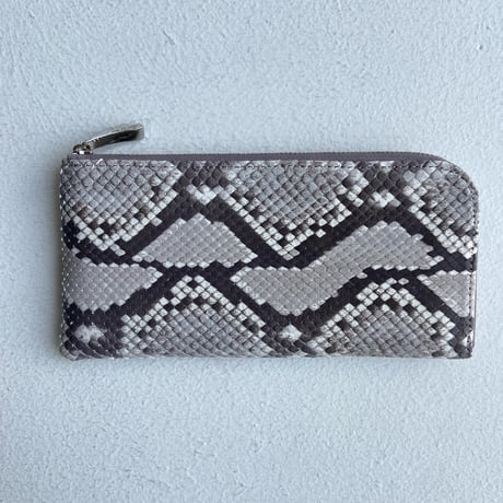 アイソラ 長財布 パイソン 総柄 isola 財布ギャルソン 蛇柄 アニマル 革