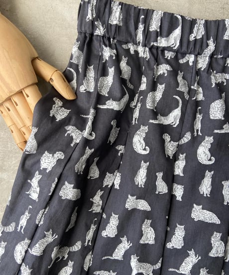 LIBERTY 猫プリント コットンギャザースカート　 Vent d’ouest(ヴァンド ウエスト)  リバティタナローン＜Meow＞(ミャオウ)  ●送料無料●
