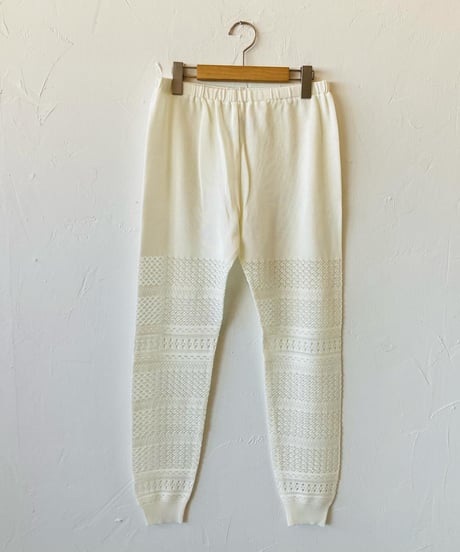 【SALE】 <women>Porter des boutons(ポルテデブトン) 透かし編みニットレギンス(P-23128)/ブラック●クリックポストにて発送 送料無料●
