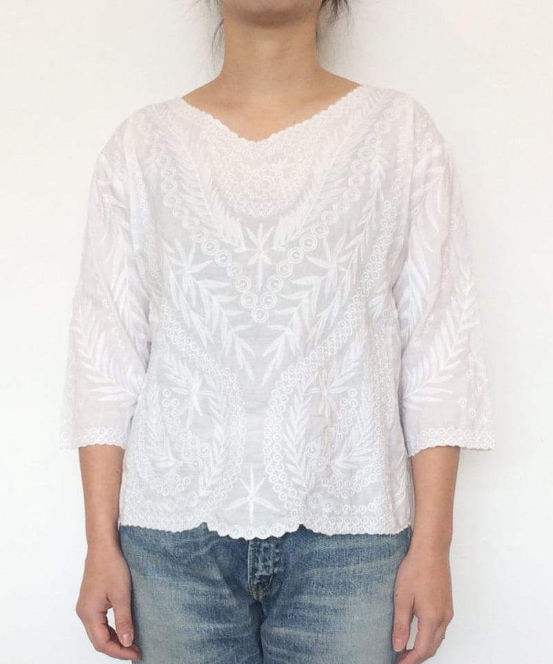 women> NOMBRE IMPAIR(ノンブルアンペール)総刺繍コットンV women> NOMBRE IMPAIR(ノンブルアンペール)総刺繍コットンV